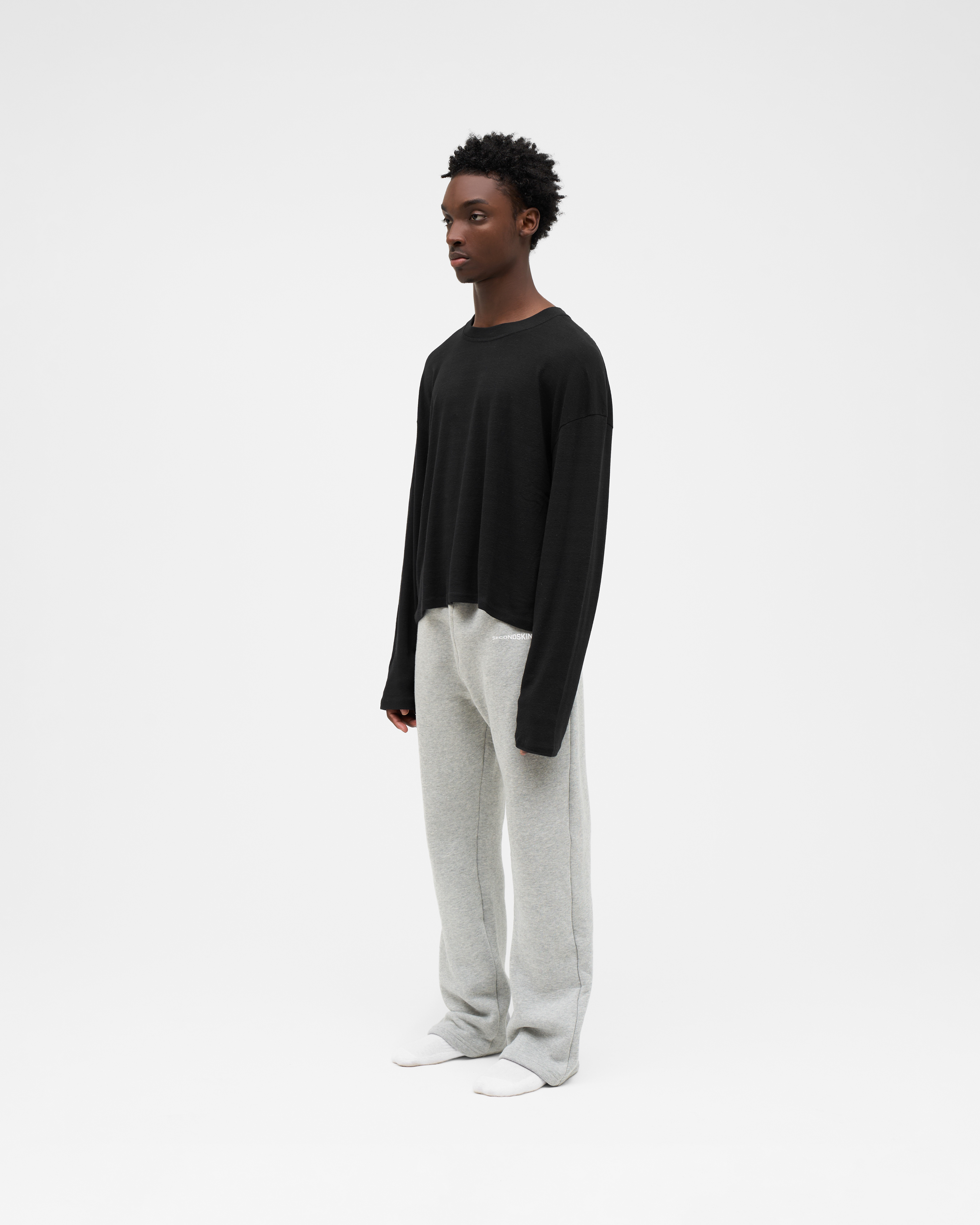 LONG-SLEEVE CROP