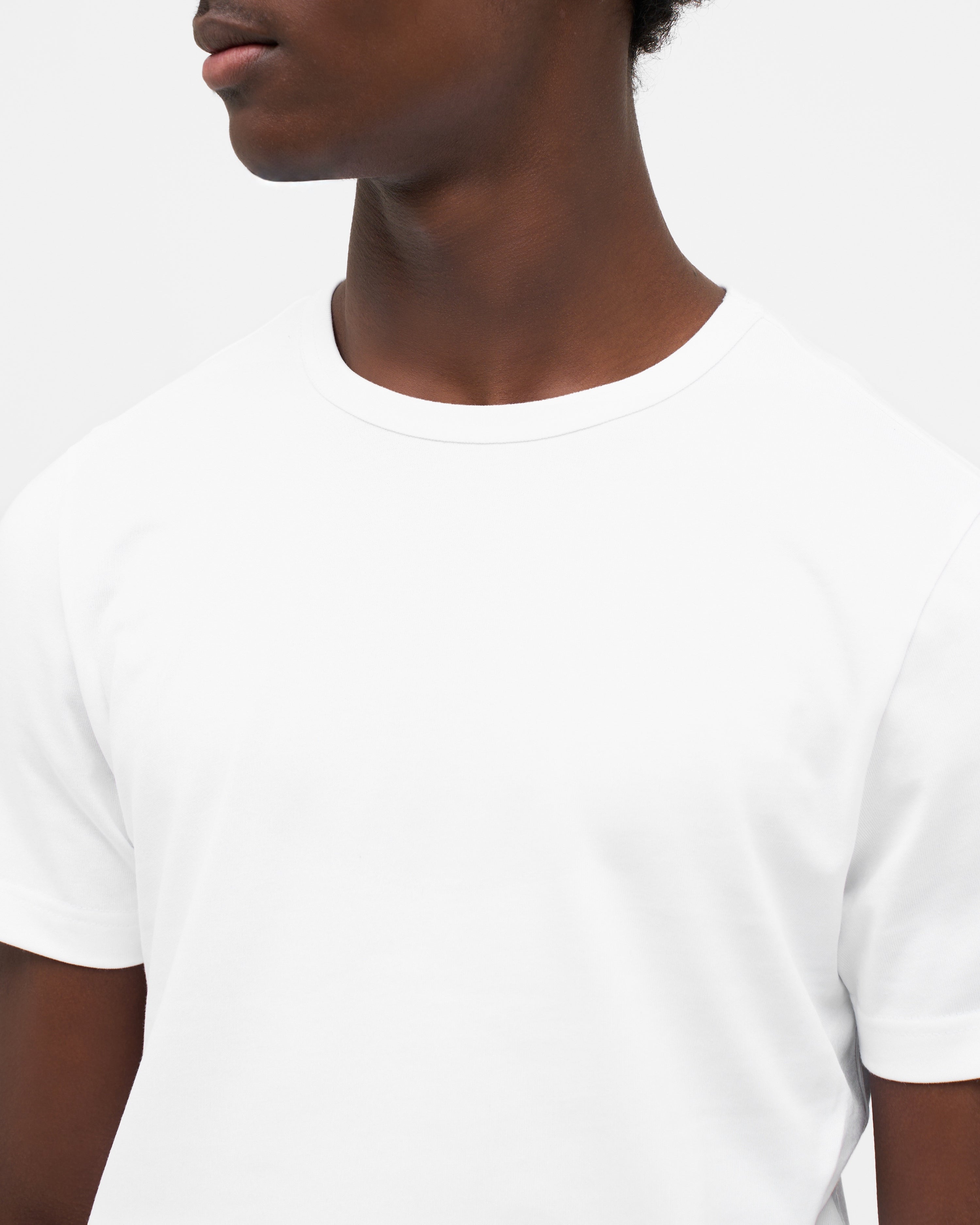 FITTED CROP T-SHIRT